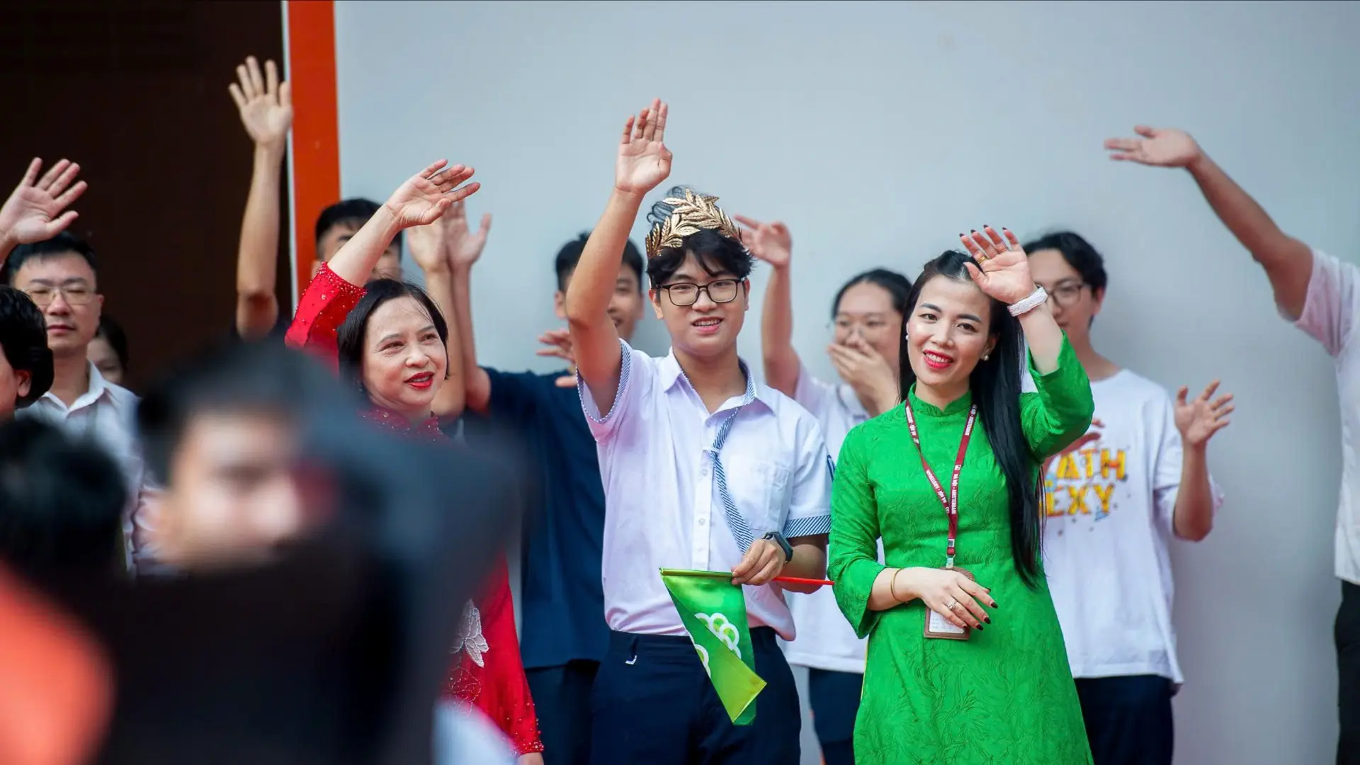 Trường THPT Chuyên Hà Nội - Amsterdam vinh danh Quán quân Olympia